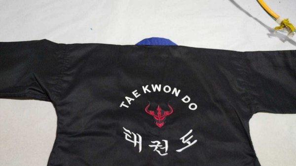Musta / Sininen Taekwondo puku